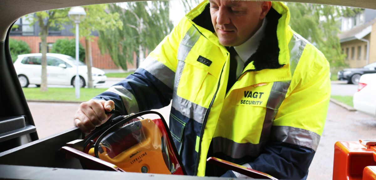 Vagtservice Danmark G r Ind I Kampen For At Redde Hjerteliv Vagtservice Danmark G r Ind I Kampen For At Redde Hjerteliv